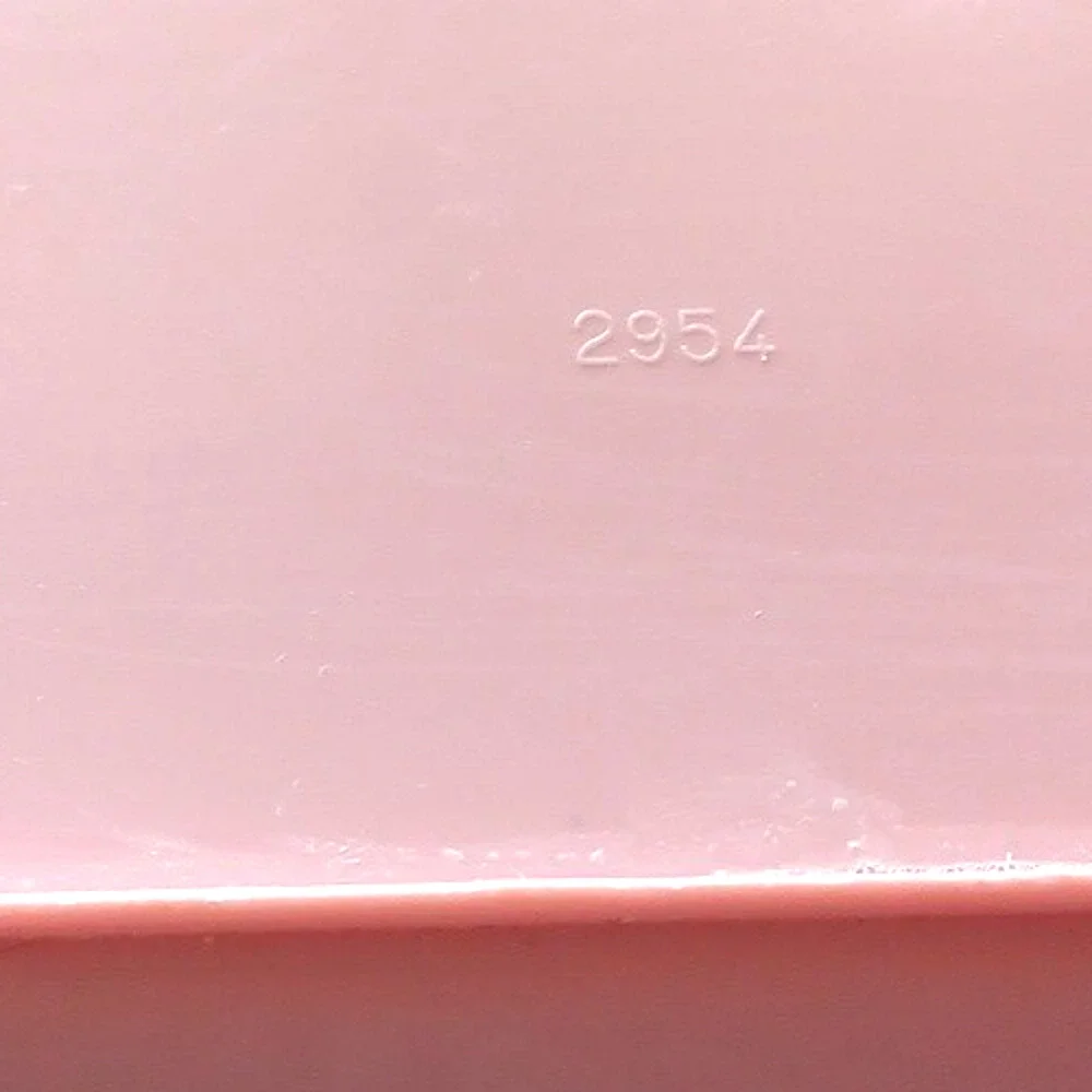 VTG Retro Rubbermaid Pink Ribbed Plastic Trash Container Wastebasket 12x7x10 1/2